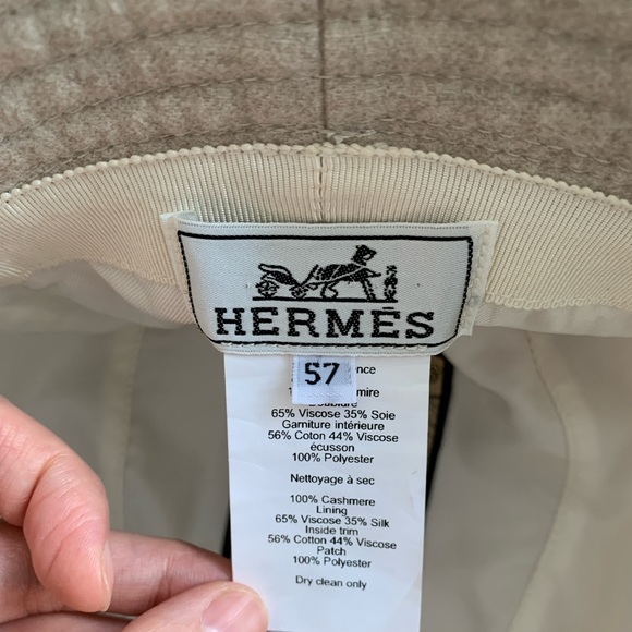 Hermes Calvi Bucket Hat in Cashmere - Picture 11 of 11